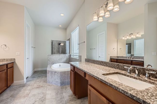 10107 Ida Grove Ln, House other with 5 bedrooms, 4 bathrooms and 5 parking in Austin TX | Image 13