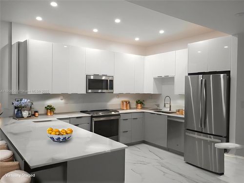 ph-3-19370 Collins Ave, Sunny Isles Beach, FL, 33160-7237 | Card Image