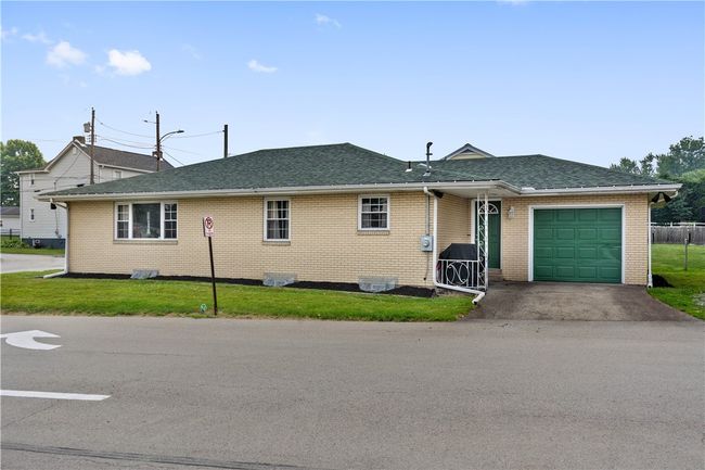 139 Jean St, House other with 3 bedrooms, 2 bathrooms and 1 parking in Belle Vernon PA | Image 29