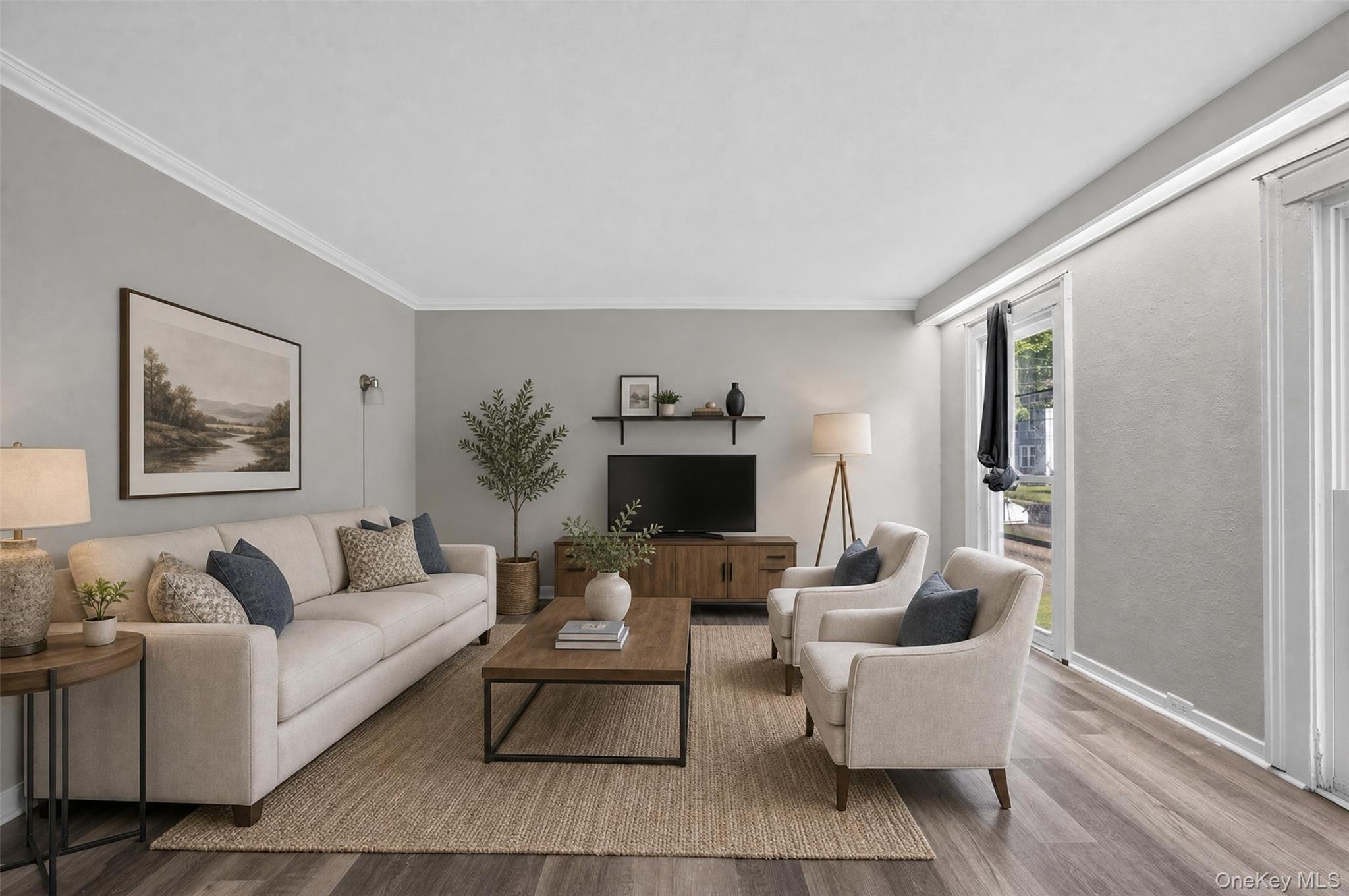 Residential Lease in Lloyd 5