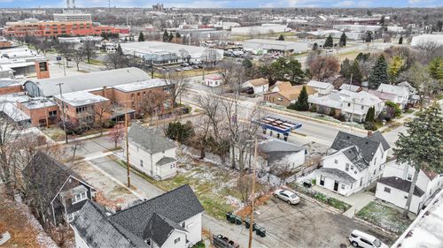 V/L Moores River Drive, Lansing, MI, 48910 | Card Image