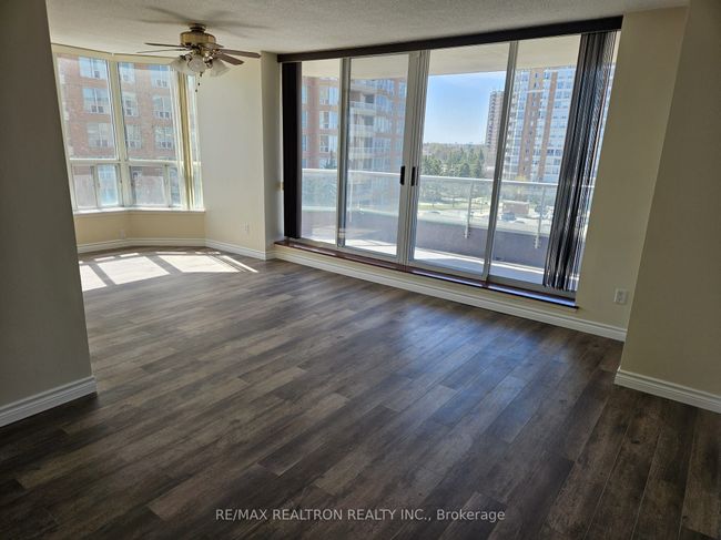 708 - 410 Mclevin Ave, Condo with 3 bedrooms, 2 bathrooms and 1 parking in Scarborough ON | Image 14