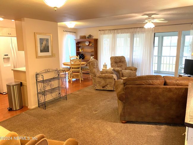 B - 210 River Bend Pl, Condo with 1 bedrooms, 1 bathrooms and null parking in WELAKA FL | Image 9