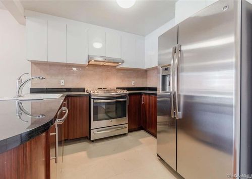 2a-13646 41st Ave, Flushing, NY, 11355-2478 | Card Image