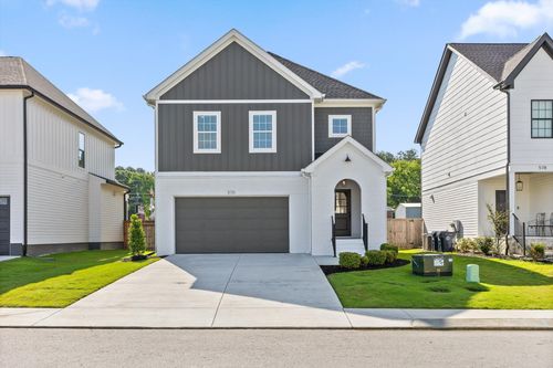 570 Shanti Dr, Chattanooga, TN, 37412-6906 | Card Image