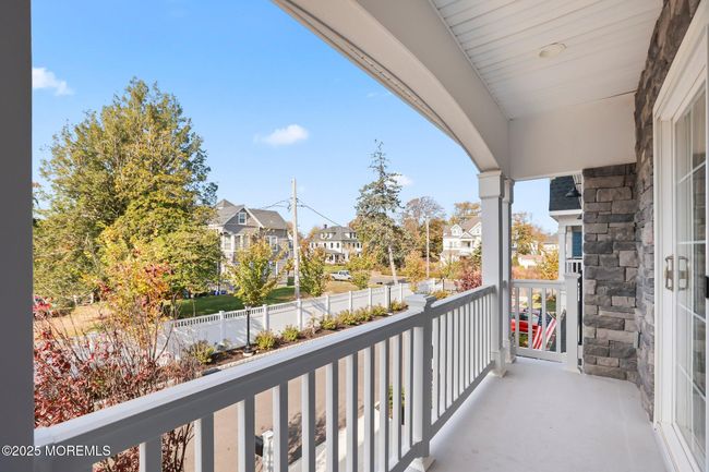 balcony off dining room | Image 20
