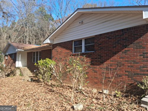 733 Chateau Dr Se, Silver Creek, GA, 30173-2008 | Card Image