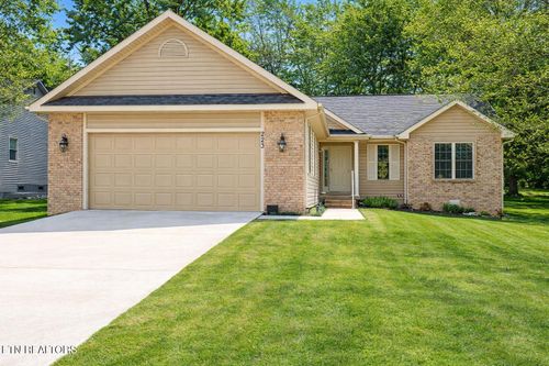 223 Forest Hill Dr, Crossville, TN, 38558-2816 | Card Image