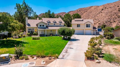 32201 Joaquin Dr, Acton, CA, 93510-1843 | Card Image