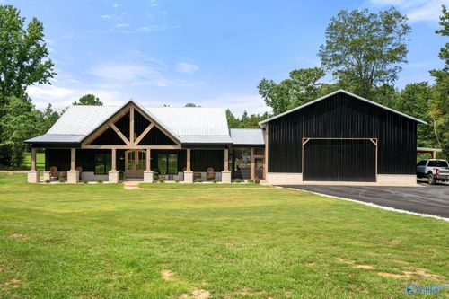 237 Shadowfax Farm Rd, Grant, AL, 35747-8064 | Card Image