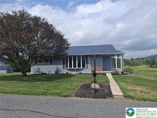 1253 Shady Ln, Tamaqua, PA, 18252-5136 | Card Image