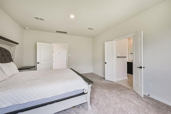 21606 Laggan Cliff Ln, House other with 5 bedrooms, 3 bathrooms and 2 parking in Cypress TX | Image 20