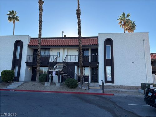 apt-92-1405 Vegas Valley Dr, Las Vegas, NV, 89169-2210 | Card Image