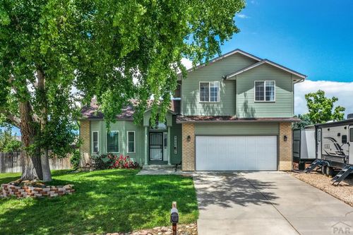 523 W Hook Dr, Pueblo, CO, 81007-6029 | Card Image