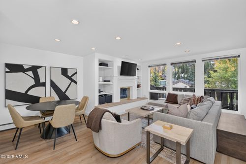 a202-121 W Meadow Dr, Vail, CO, 81657-5064 | Card Image
