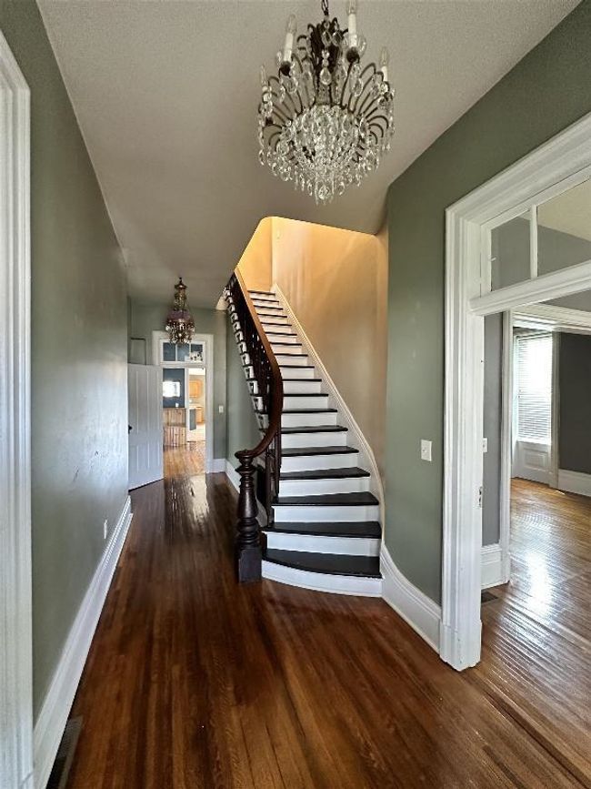 229 N Monroe St, House other with 5 bedrooms, 2 bathrooms and null parking in LANCASTER WI | Image 5
