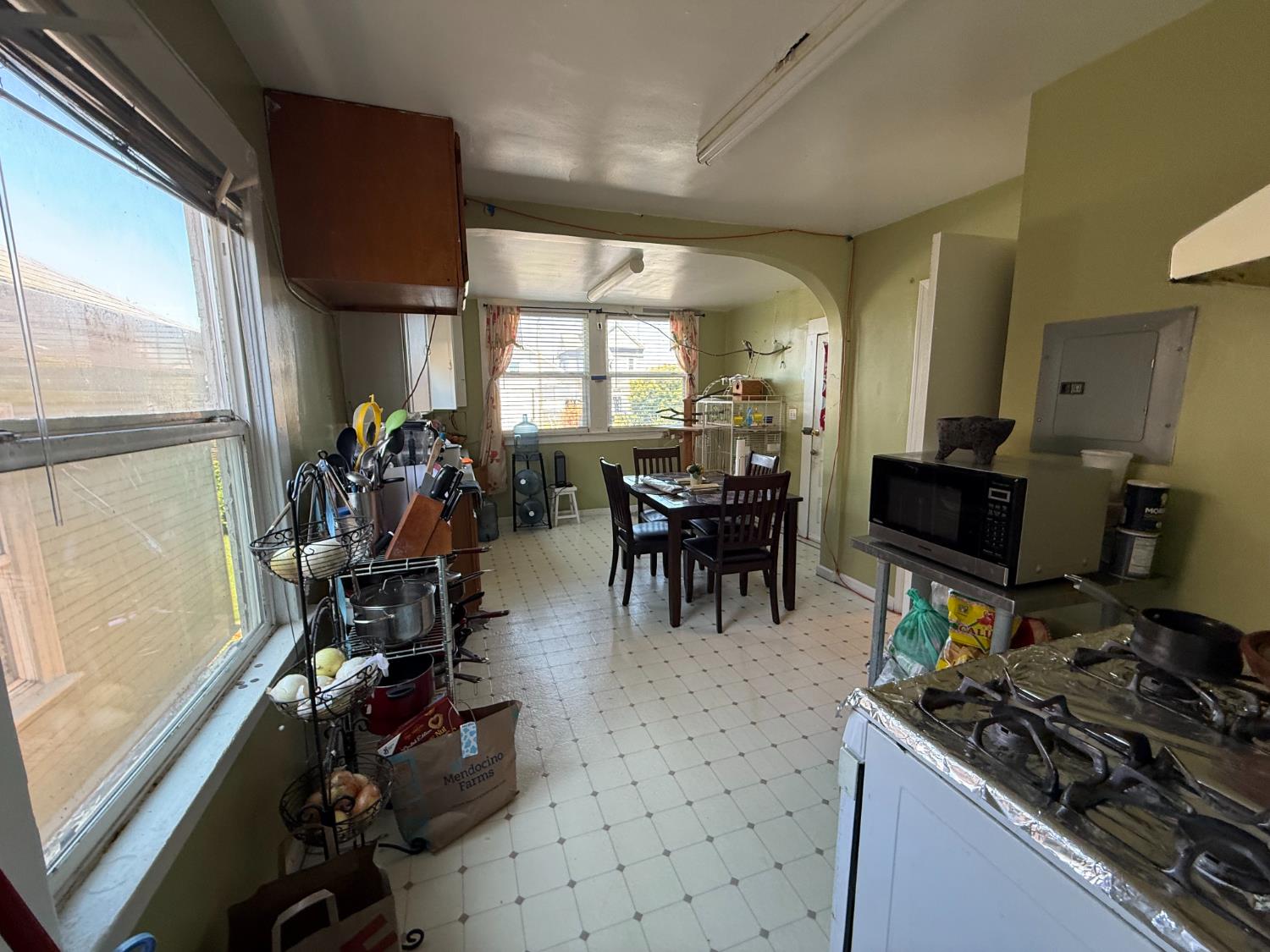 Residential Income in Oakland 5
