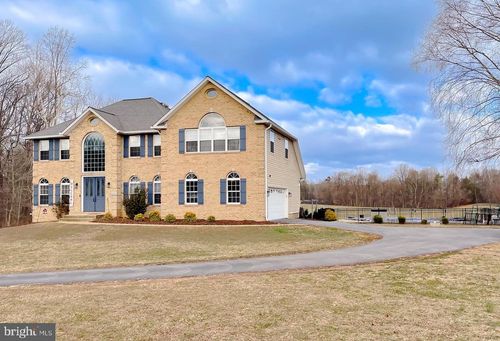 1985 Holland Cliffs Rd, HUNTINGTOWN, MD, 20639-9795 | Card Image