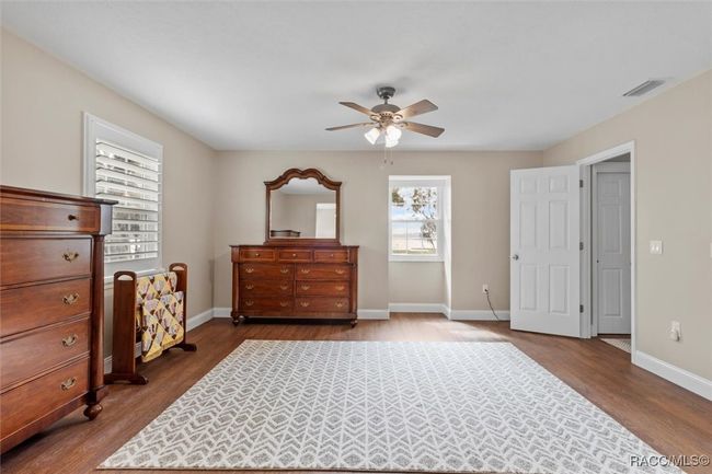 2 Primary Bedroom | Image 28