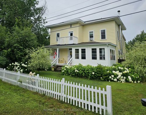 21 King St, Killaloe, ON, K0J2A0 | Card Image