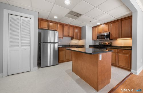 303-720 Mix Avenue, Hamden, CT, 06514 | Card Image