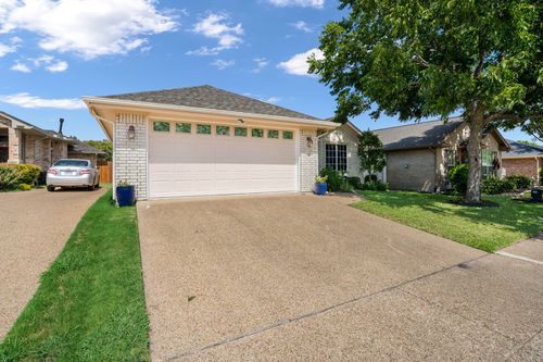 210 Bluebonnet Ln, Waxahachie, TX, 75165-4661 | Card Image