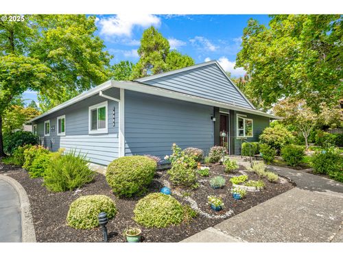 23-10905 Sw Meadowbrook Dr, Tigard, OR, 97224-3594 | Card Image