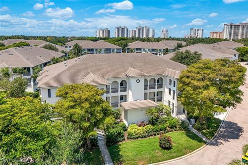 apt-202-795 Bentwater Cir, NAPLES, FL, 34108-0735 | Card Image