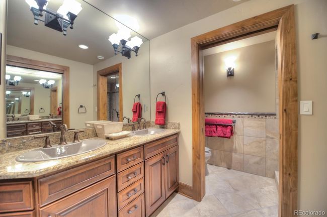 Downstairs Bathroom 4 | Image 36