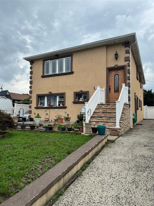 2-113 W Hudson St, Long Beach, NY, 11561-1924 | Card Image