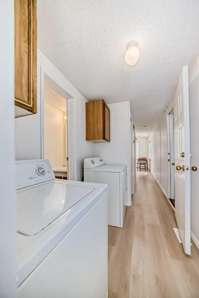 3207 Burroughs Manor Ne, Home with 2 bedrooms, 1 bathrooms and 2 parking in Calgary AB | Image 22