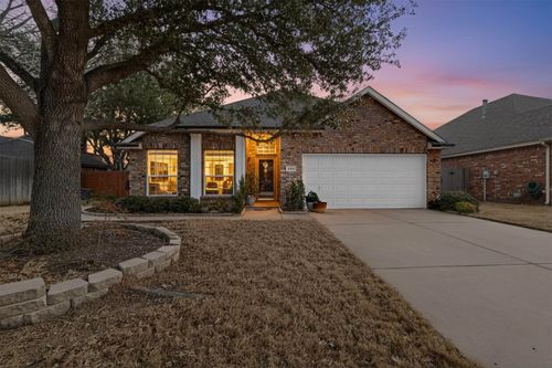 202 Moss Ct, Mansfield, TX, 76063-7558 | Card Image