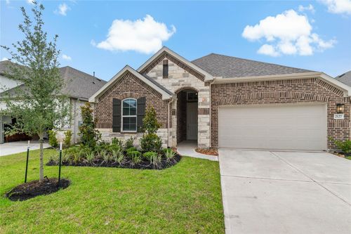2127 Villa Flora Ln, Friendswood, TX, 77546-2267 | Card Image