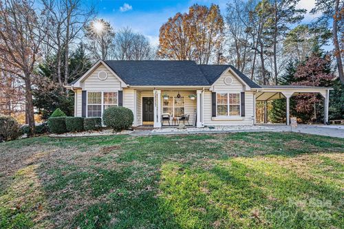 7176 Hunters Bluff Dr, Denver, NC, 28037-8054 | Card Image