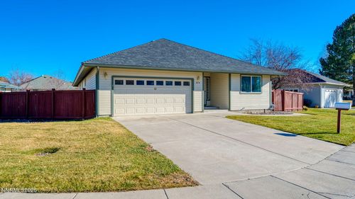 814 Mahogany Dr, Minden, NV, 89423-4747 | Card Image