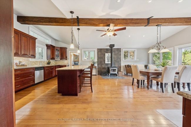 798213 3 Rd Line, House other with 4 bedrooms, 2 bathrooms and 10 parking in Mulmur ON | Image 12