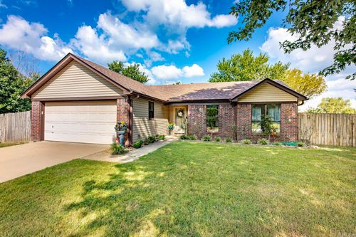 10 Fieldcrest Cv, Cabot, AR, 72023-8069 | Card Image