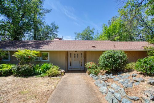 17829 Ranchera Rd, Shasta Lake, CA, 96019-8954 | Card Image