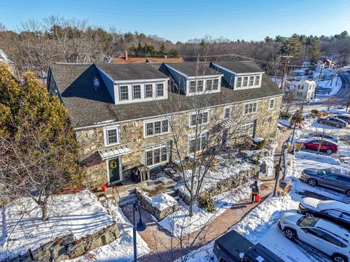 unit-35-6 Bay Rd, Newmarket, NH, 03857-1754 | Card Image