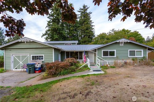 1248 Lattimore Rd, Ferndale, WA, 98248-9424 | Card Image
