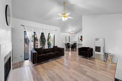 apt-194-3500 Tangle Brush Dr, The Woodlands, TX, 77381-2948 | Card Image