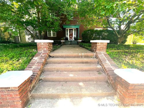 1302 S Elwood Ave, Tulsa, OK, 74119-3016 | Card Image