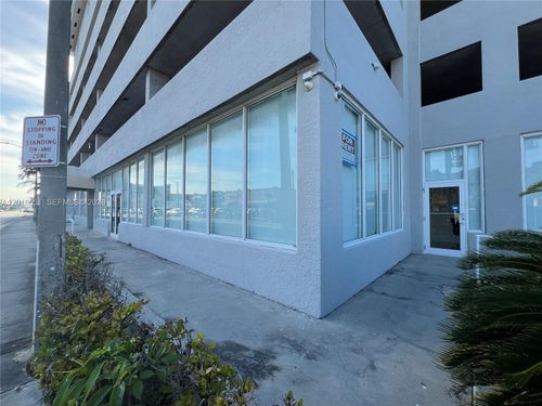 2-2217 Nw 7th St, Miami, FL, 33125 | Card Image