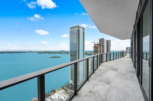 apt-4104-460 Ne 28th St, Miami, FL, 33137-5090 | Card Image
