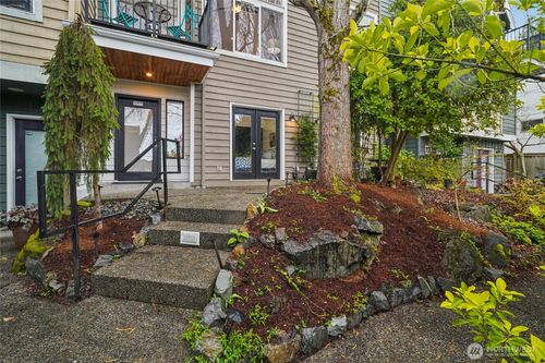 b-127 25th Ave E, Seattle, WA, 98112-5405 | Card Image