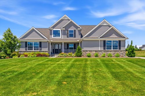 10282 High Meadow, Saline, MI, 48176 | Card Image