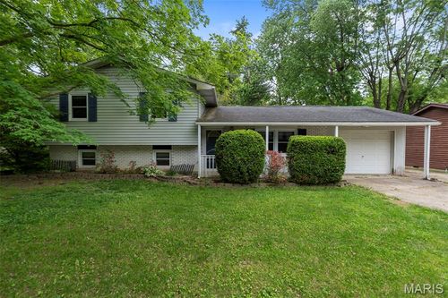 911 Odus Dr, Jackson, MO, 63755-3109 | Card Image