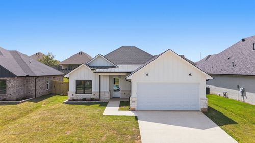 135 Kaul Ln, Bullard, TX, 75757-1270 | Card Image