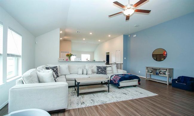20202 Creekdale Bend Dr, House other with 3 bedrooms, 2 bathrooms and 2 parking in Cypress TX | Image 10