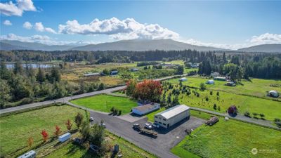 6205 Everson Goshen Road, House other with 3 bedrooms, 2 bathrooms and null parking in Everson WA | Image 2